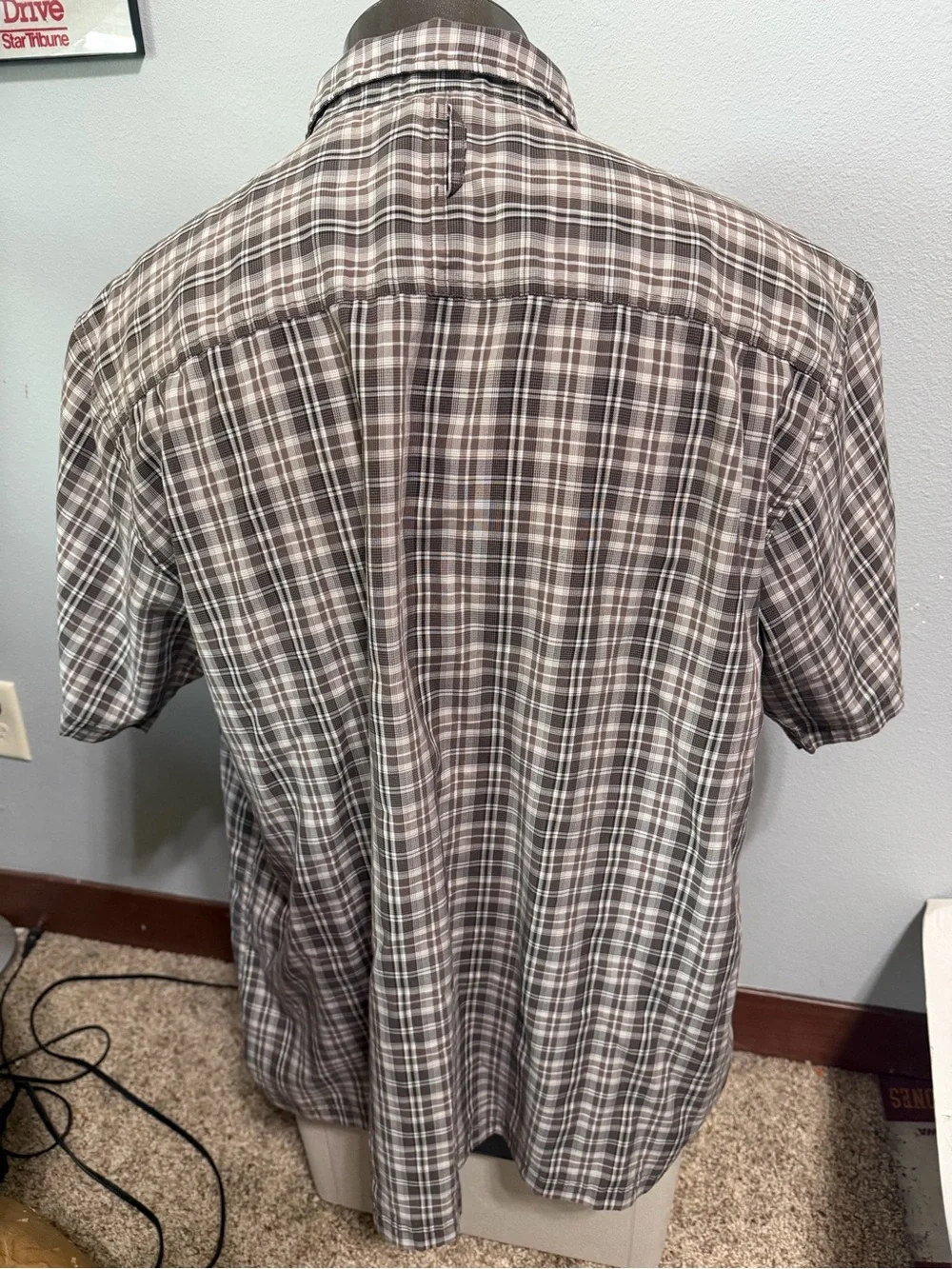 The North Face Men's Brown and White Plaid Short-Sleeve Button-Down Shirt